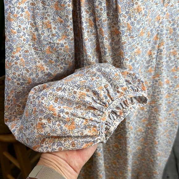 H&M Tiny Floral Print Cotton Shift Dress With Puff Sleeves & V-Neck, Siz… - Picture 5 of 9